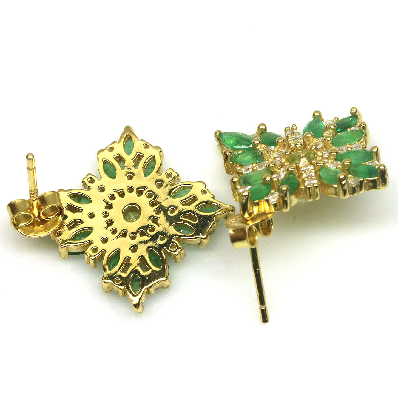 A pair of gold on 925 silver earrings set with marquise cut emeralds and peridots, L. 2.1c - Image 2 of 2