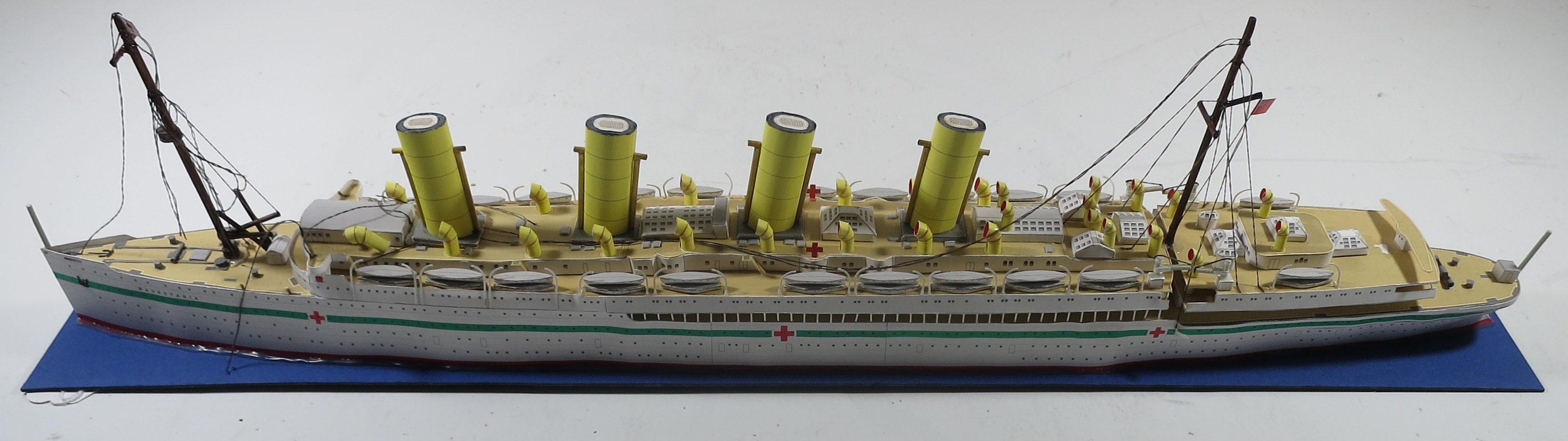 A FINE BUILDER'S MODEL FOR THE R.M.S. 'AQUITANIA', CONSTRUCTED BY JOHN BROWN & CO., CLYDEBANK FOR - Image 6 of 17