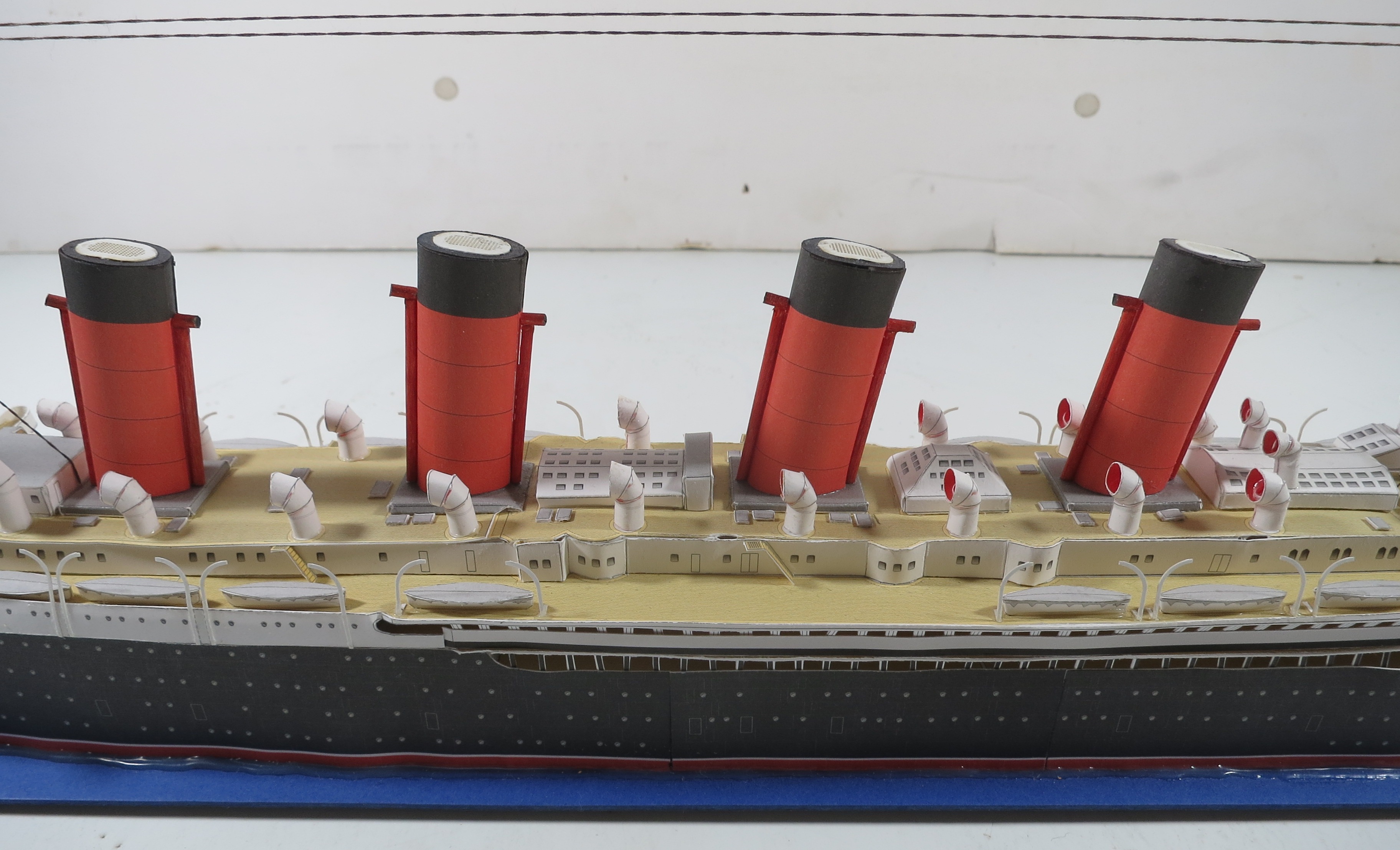 A FINE BUILDER'S MODEL FOR THE R.M.S. 'AQUITANIA', CONSTRUCTED BY JOHN BROWN & CO., CLYDEBANK FOR - Image 11 of 17