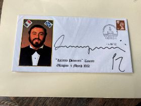 Opera Luciano Pavarotti signed 1992 Glasgow concert cover. Good condition. All autographs come