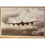 WW2 W/O Harold Kirby 467 sqn signed 6 x 4 inch Lancaster in flight picture. Bomber Command