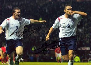 Wayne Rooney and Frank Lampard signed 10x8 inch colour photo pictured while playing for England.