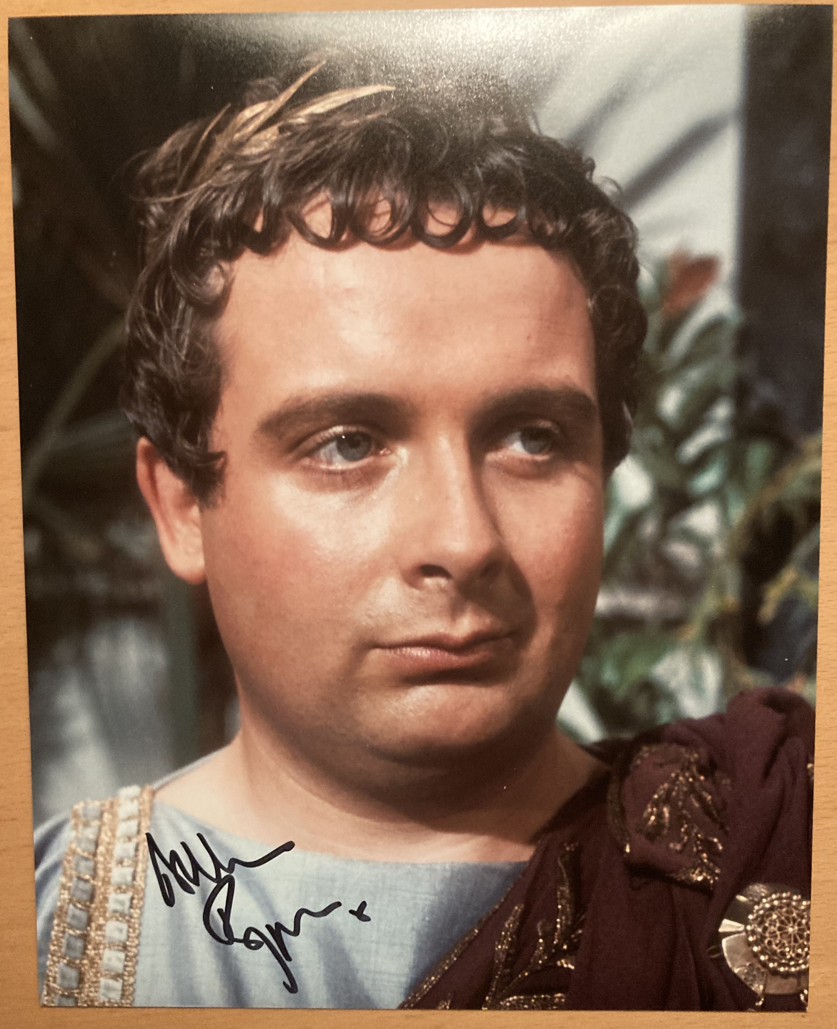 I Claudius Christopher Biggins signed 10 x 8 inch colour photo. Good condition. All autographs