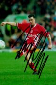 Football. Julian Dicks Signed 6 x 4 inch Colour Liverpool FC Photo. Signed in black ink. Est. Good