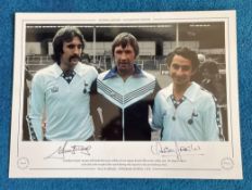 Football, Osvaldo Ardiles and Ricky Villa signed 16x12 colour photograph shows the pair with Manager