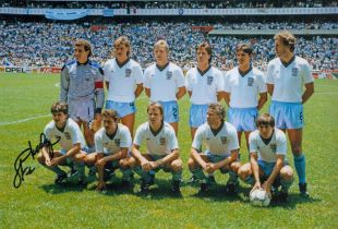 Steve Hodge signed 12x8 colour photo pictured in England team photo during the 1986 World Cup Finals