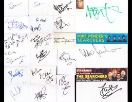 MUSIC Collection of 20 signed white 6x4 inch cards including names of Ashlee Simpson, Sinitta,