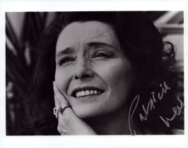 Patricia Neal signed 10x8 inch black and white photo. Good condition. All autographs come with a