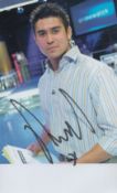 Rav Wilding signed colour photo. An English television presenter. Approx 6. 75 x 4 Inch. Good