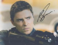 Kavan Smith signed 10x8inch colour photo from Stargate SG1 photo. Good condition. All autographs