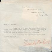 English Actress Sarah Mills Signed Typed Letter Dated 3rd June 1967 from New Theatre, London. Signed