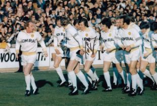 Autographed TREVOR CHERRY 12 x 8 Photograph : Col, depicting a wonderful image showing the 1974