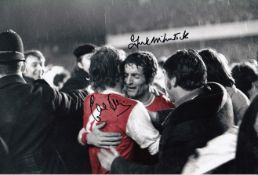 Autographed ARSENAL 12 x 8 Photograph : Colorized, depicting a wonderful image showing FRANK