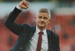 Ole Gunnar Solskjaer signed 10x8 inch colour photo pictured while manager of Manchester United. Good