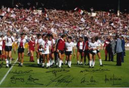 Autographed MAN UNITED 12 x 8 Photograph : Col, depicting a stunning image showing Manchester United