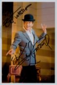 Robert Lindsay signed Colour Photo 6x4 Inch. 'Stage show Dirty Rotten Scoundrels'. Good condition.