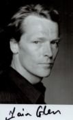 Iain Glen signed Black & White Photo 5.5x3.5 Inch. Is a Scottish Actor. Good condition. All