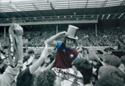 Trevor Brooking signed West Ham United 1975 FA Cup winners 12x8 colourised photo. Good condition.