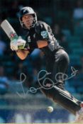 Lou Vincent signed 12x8 inch colour photo pictured while playing for New Zealand in one day