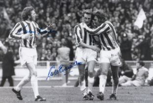 Football autograph STOKE CITY 12 x 8 Photo : B/W, depicting Stoke City's GEORGE EASTHAM being