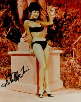 Shirley Maclaine signed 10x8 inch colour photo. Good condition. All autographs come with a
