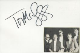Tom Mcguinness signed index card. American male guitarist. Good condition. All autographs come