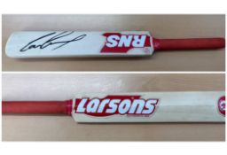 Cricket Cameron Green signed mini cricket bat. Cameron Donald Green (born 3 June 1999) is an