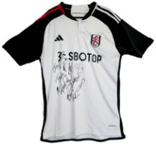 Fulham Football multi signed football shirt signed by current squad members and others. Calvin