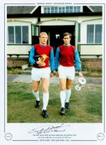 Geoff Hurst West Ham 16x12 Signed coloured, Football autographed Editions, Limited Edition photo.