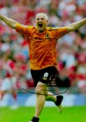 Dean Windass signed colour photo Approx. 12x8 Inch. Is an English former professional footballer who