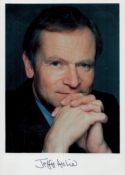 Jeffrey Archer signed 7x5 inch colour photo. Good Condition. All autographs come with a