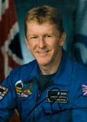 Tim Peake signed 7x5 inch colour photo. Good Condition. All autographs come with a Certificate of
