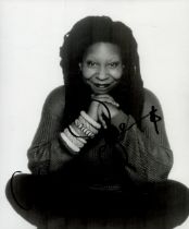 Whoopi Goldberg signed 8x6 inch black and white photo. Good Condition. All autographs come with a