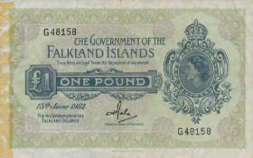 Falkland Islands £1 note dated 15th June 1982, G48158. Unknown signatures on reverse. Good