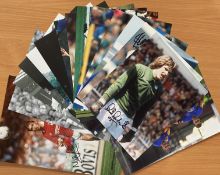 Sport collection 15 signed assorted photo`s includes some great names such as Paul Reaney, Bobby