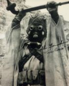 Star Wars Episode IV A New Hope 8x10 photo signed by Tusken Raider actor Alan Fernandes. Good