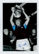 Autographed West Ham United 1975 - 16 X 12 Edition : Colorized, Depicting West Ham United Captain