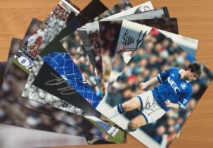 Sport collection 14 signed assorted photo`s includes some great names such as Colin Jones, Kerry