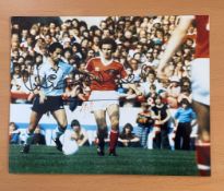 Football. Ossie Ardiles Signed 10x8 colour photo. Photo shows Ardiles in action for Spurs Vs Notts