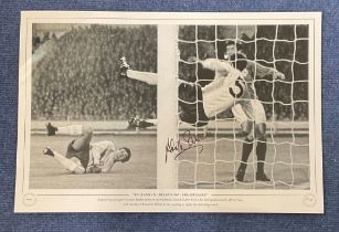 Football, David Sadler signed 12x18 black and white photograph pictured as England goalkeeper Gordon