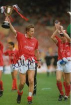 Autographed LEE CHAPMAN 12 x 8 Photo : Col, depicting Nottingham Forest centre-forward LEE CHAPMAN