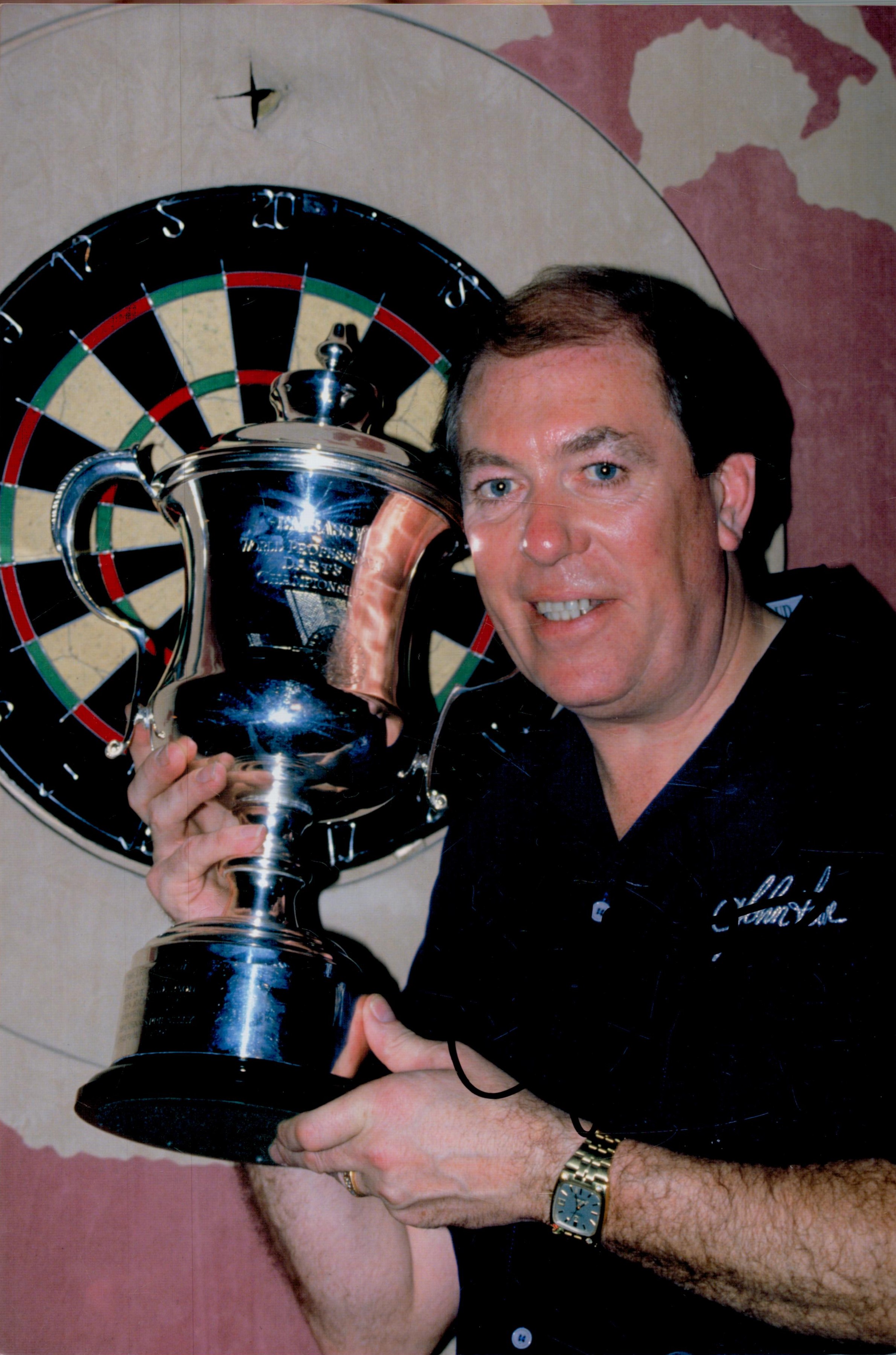 Darts collection 5, signed 12x8 inch colour photos includes legends other game such as Peter - Image 3 of 3