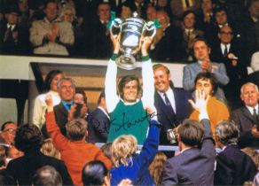 Autographed PAT STANTON 16 x 12 Photo : Col, depicting a wonderful image showing Hibernian captain