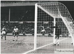 Geoff Hurst signed 12x8 inch black and white photo. Good Condition. All autographs come with a