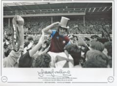 Trevor Brooking 16x12 signed colourised photo, Autographed Editions, Limited Edition. Photo Shows