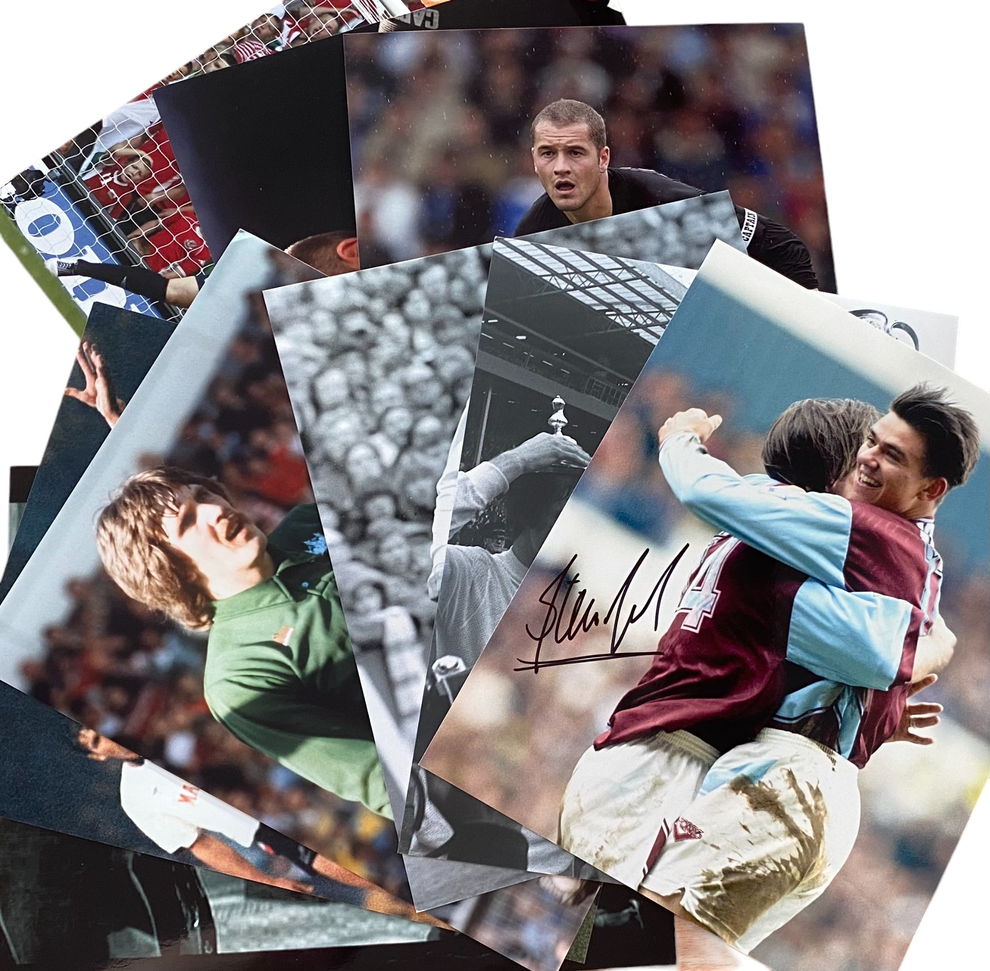 Sport collection 10 signed assorted photo`s includes some great names such as Steve Jones, Paul