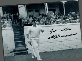 FRED TRUEMAN signed England Cricket 8x10 Photo. Good condition. All autographs come with a