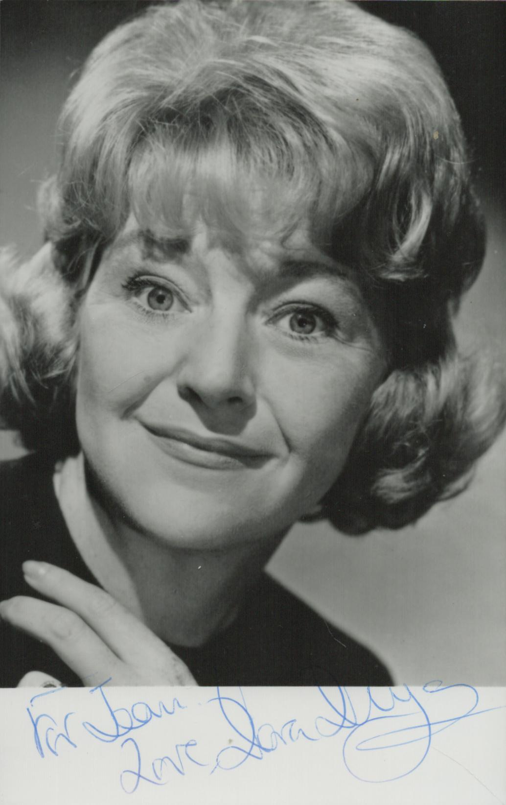 Dora Bryan signed 6x4 inch black and white photo. Good condition. All autographs come with a