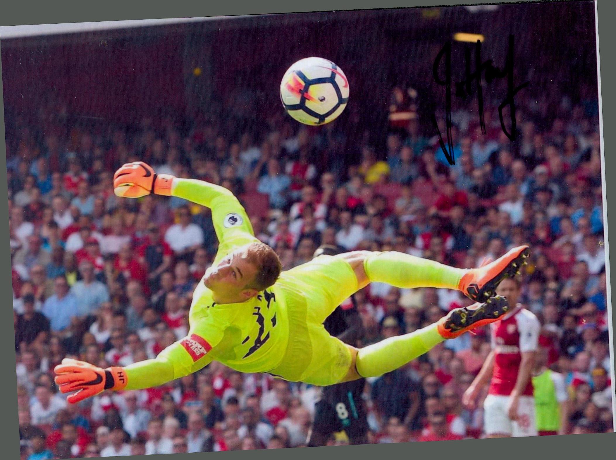 Joe Hart signed colour photo. Measures 7"x5" appx. Good condition. All autographs come with a