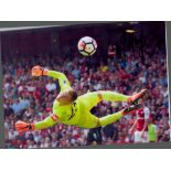 Joe Hart signed colour photo. Measures 7"x5" appx. Good condition. All autographs come with a